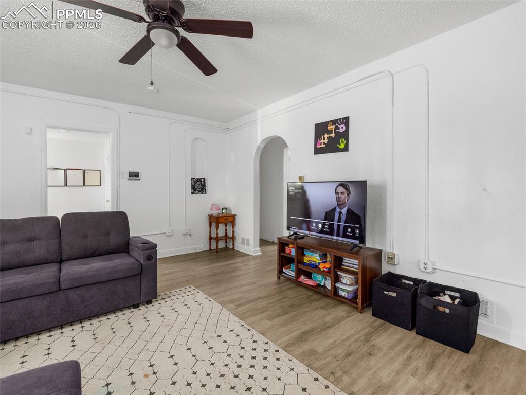 1109 E 8th Street Pueblo CO 81001
