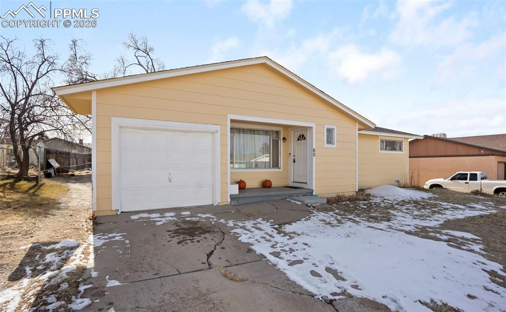 60 Loch Lomond Lane Pueblo CO 81001