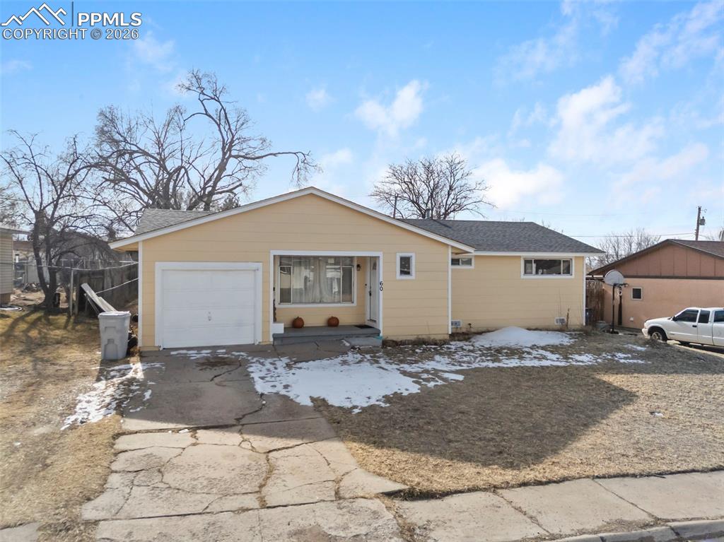 60 Loch Lomond Lane Pueblo CO 81001