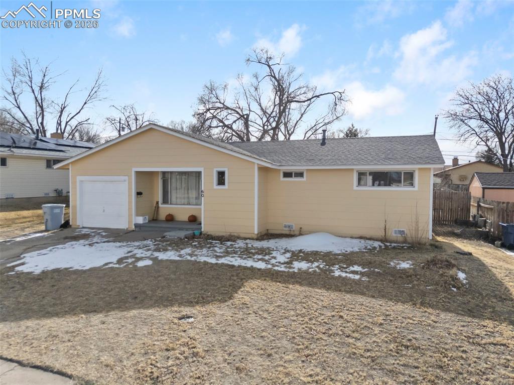 60 Loch Lomond Lane Pueblo CO 81001