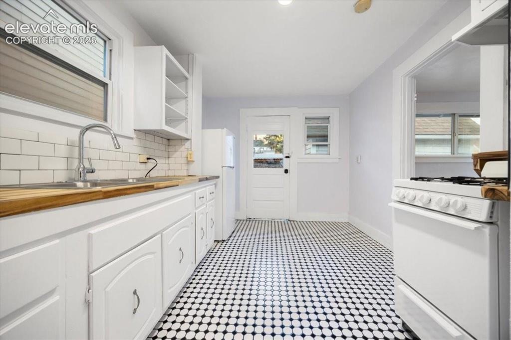 125 Ruxton Avenue Manitou Springs CO 80829