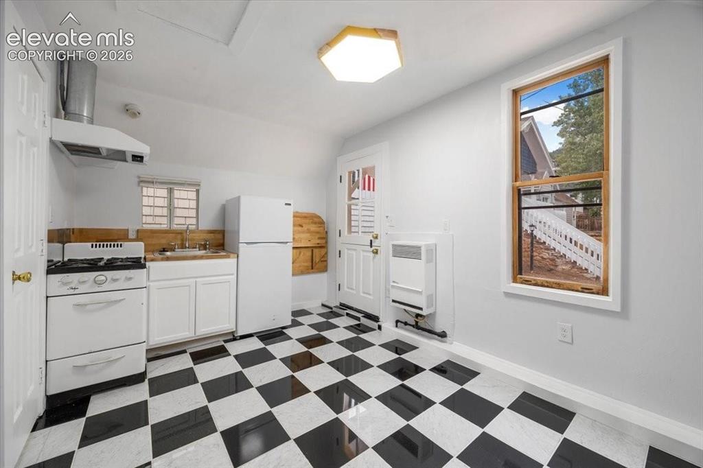 125 Ruxton Avenue Manitou Springs CO 80829