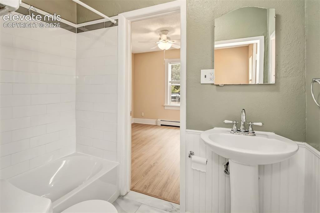 2723 Wood Avenue Colorado Springs CO 80909