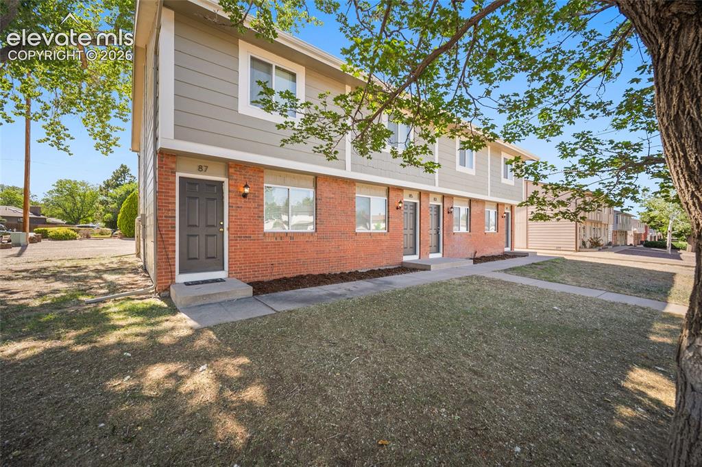 81 Castle Royal Drive Pueblo CO 81005