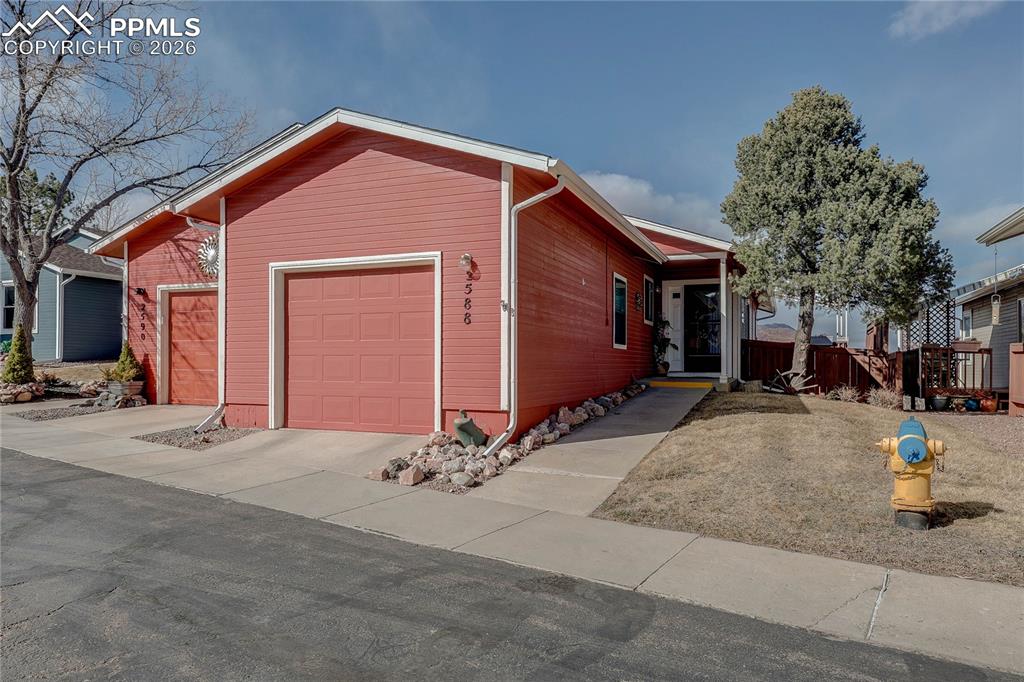 2588 Patriot Heights Colorado Springs CO 80904