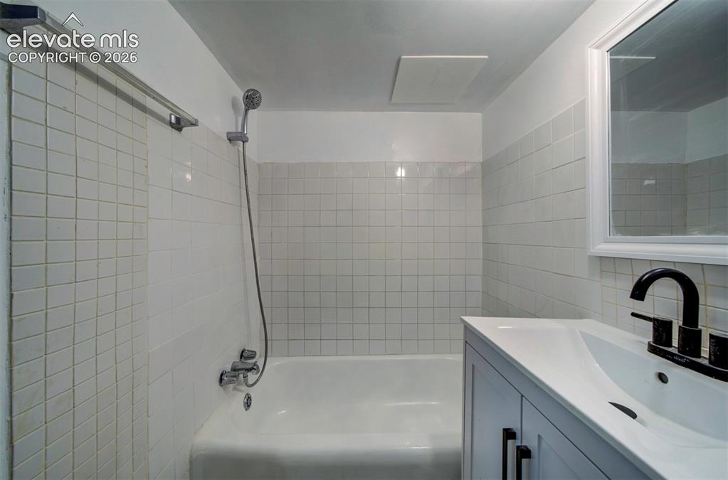 215 E Jefferson Street Colorado Springs CO 80907