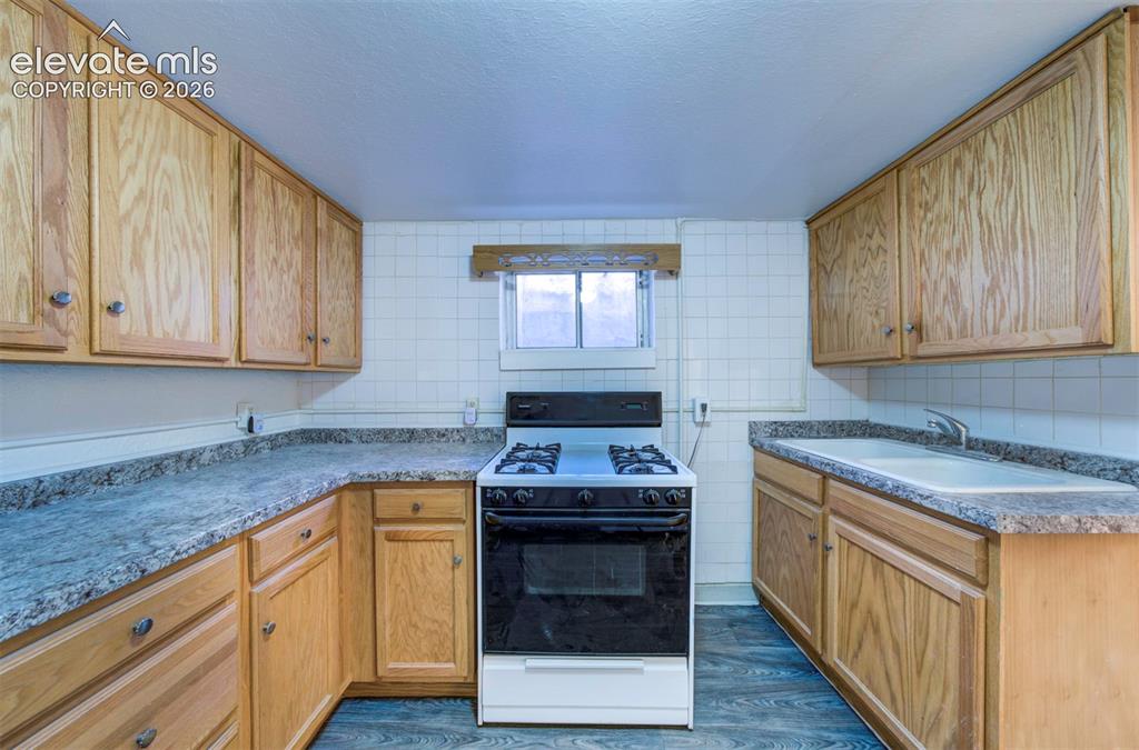 215 E Jefferson Street Colorado Springs CO 80907