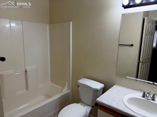 687-693 E Laporte Drive Pueblo CO 81007