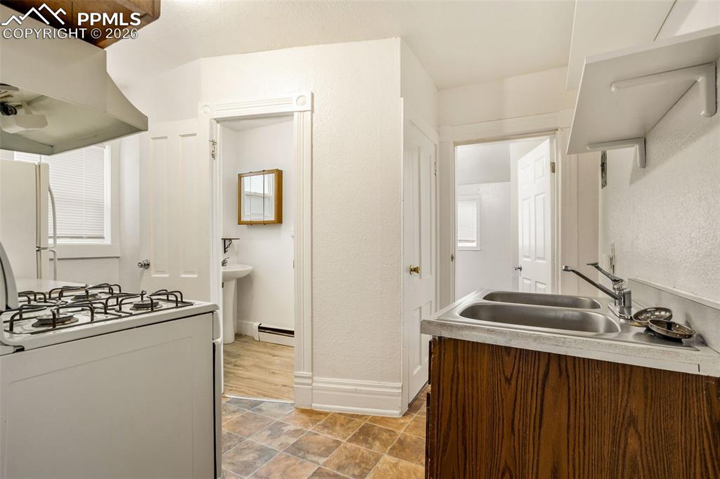 326 E St Vrain Street Colorado Springs CO 80903