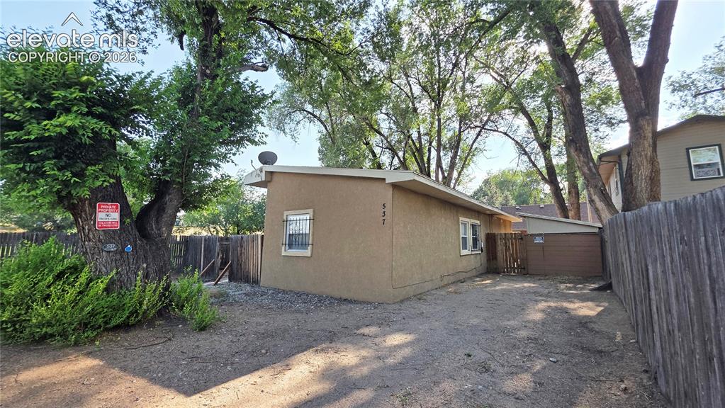537 Crockett Lane Colorado Springs CO 80905