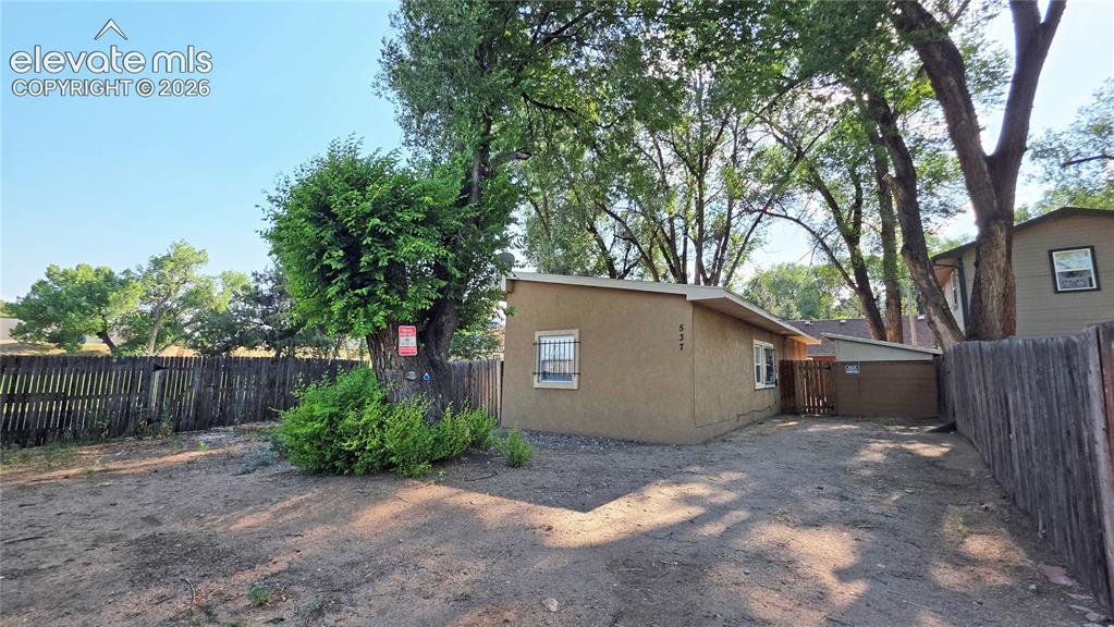 537 Crockett Lane Colorado Springs CO 80905