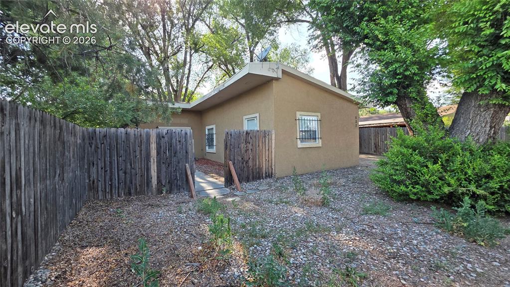 537 Crockett Lane Colorado Springs CO 80905