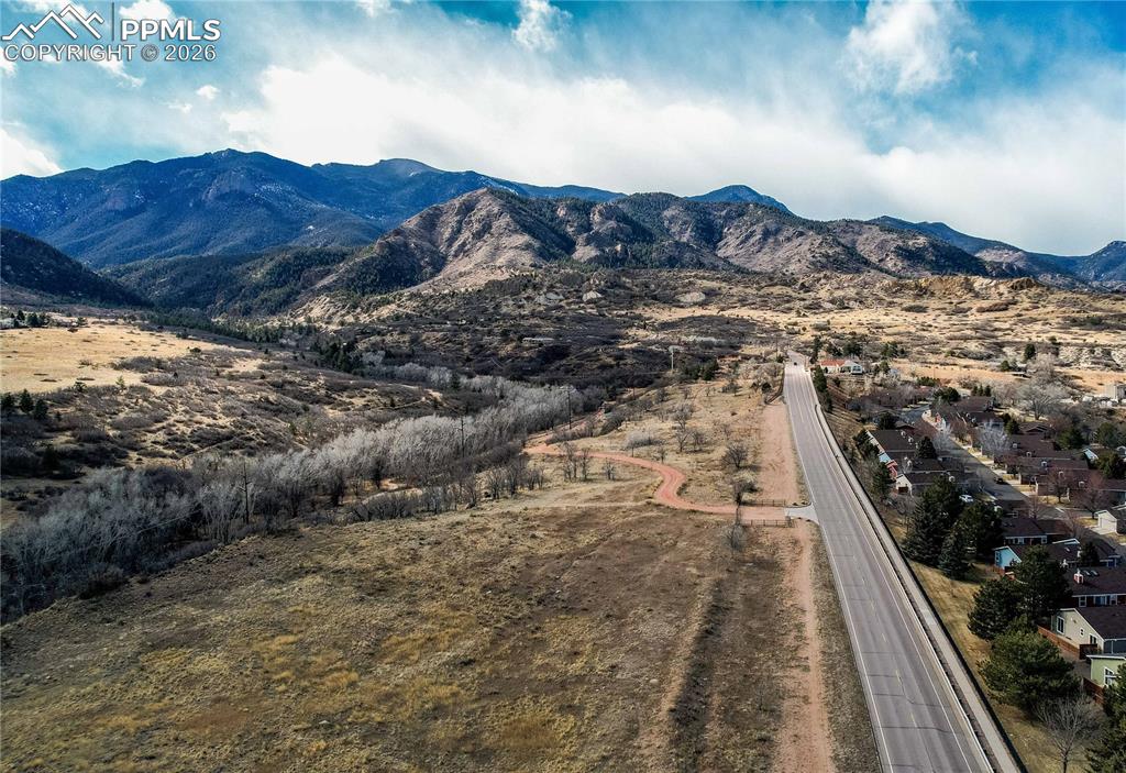 2533 Patriot Heights Colorado Springs CO 80904