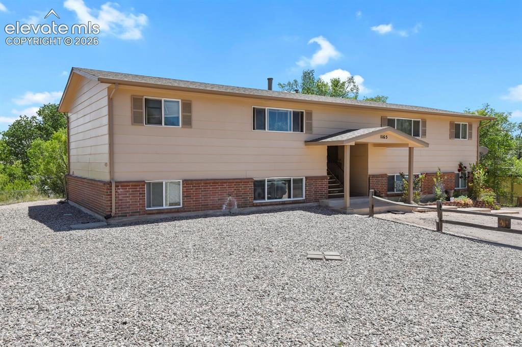 1165 Chiricahua Loop Colorado Springs CO 80915