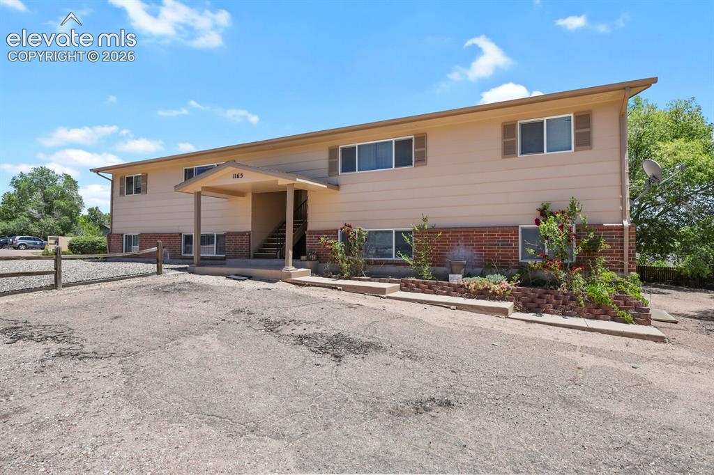 1165 Chiricahua Loop Colorado Springs CO 80915