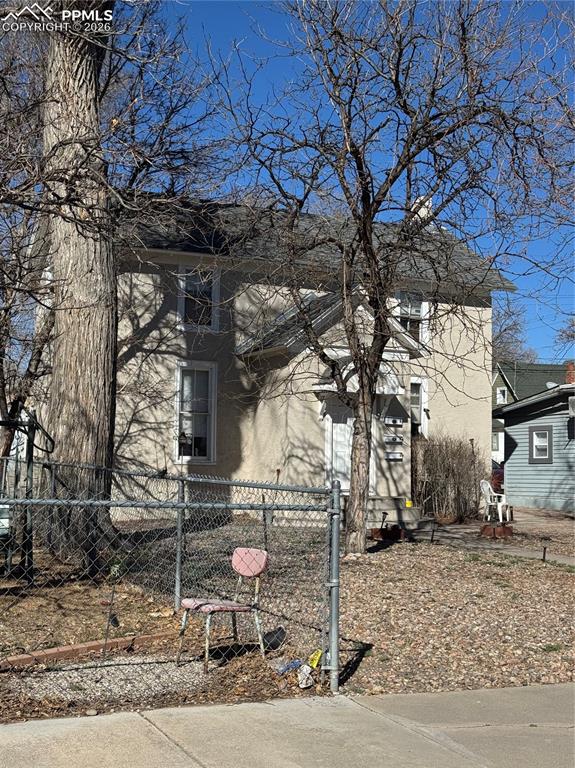 819 W 12th Street Pueblo CO 81003