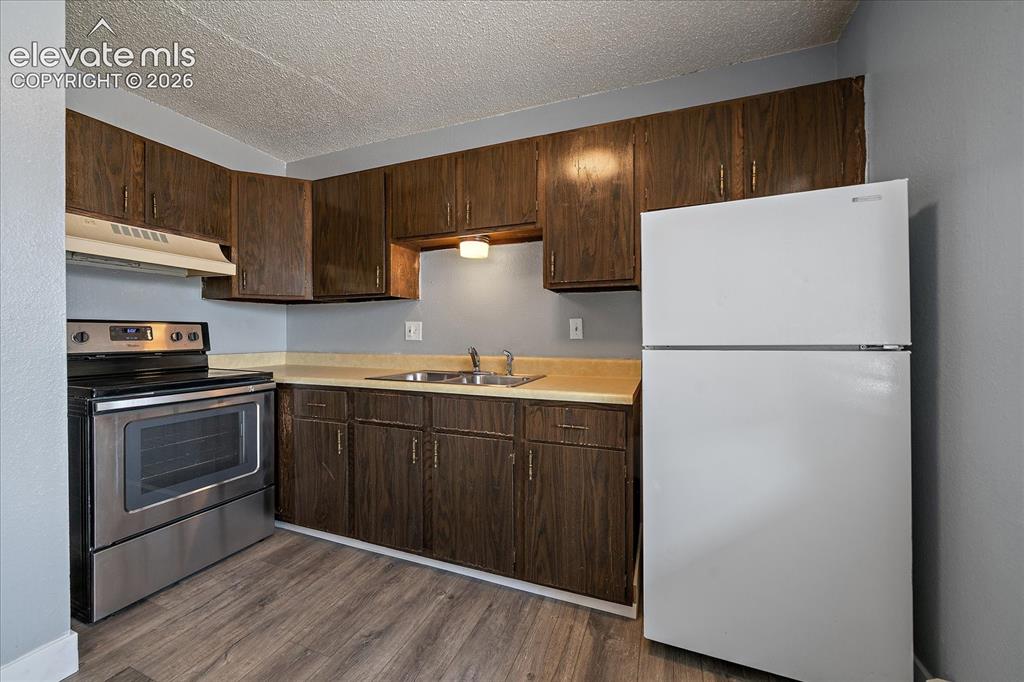 325 Bonnie Court Colorado Springs CO 80916