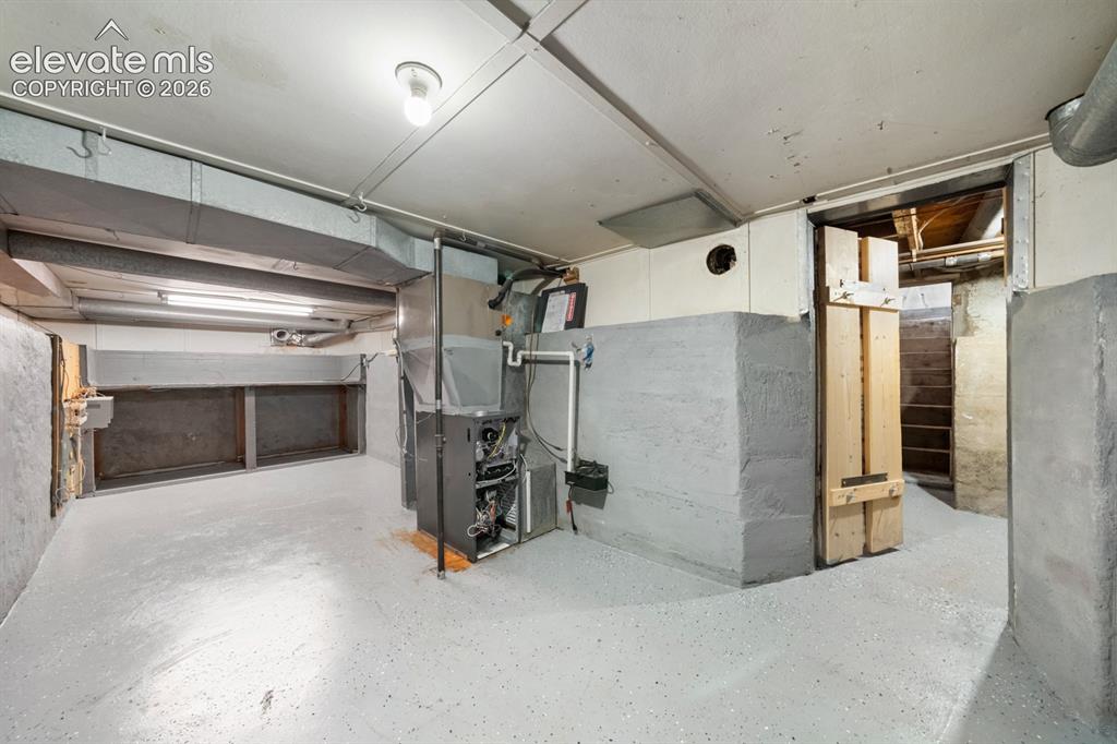 22 Iowa Avenue Colorado Springs CO 80909