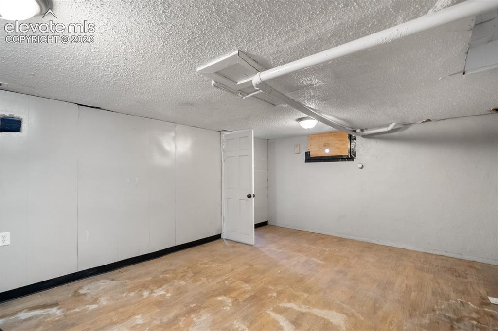 22 Iowa Avenue Colorado Springs CO 80909