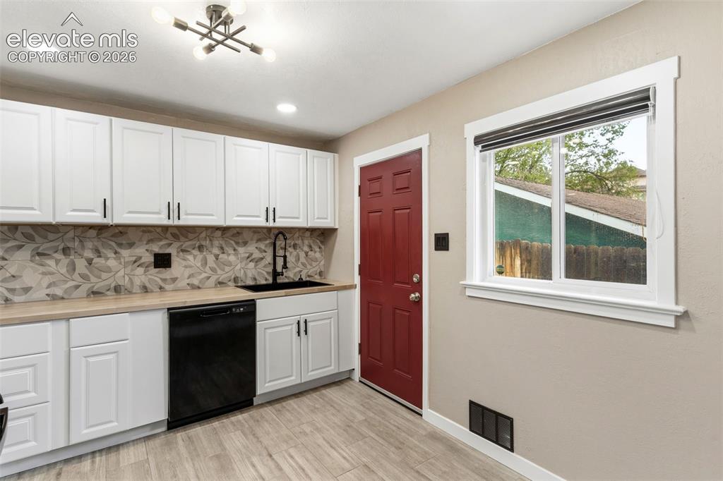 405 Wilhelmia Avenue Colorado Springs CO 80904