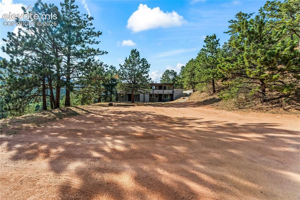 8220 W Highway 24 Cascade CO 80809