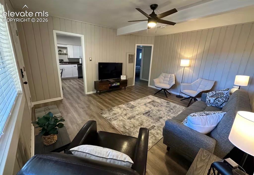 8220 W Highway 24 Cascade CO 80809
