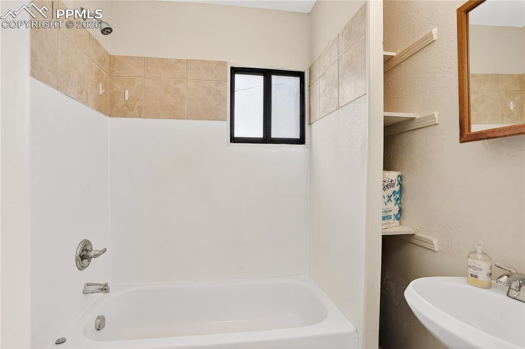 11 Bonfoy Avenue Colorado Springs CO 80909