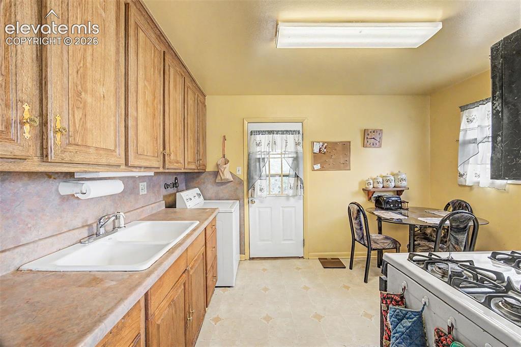 4433 W Dakota Avenue Denver CO 80219