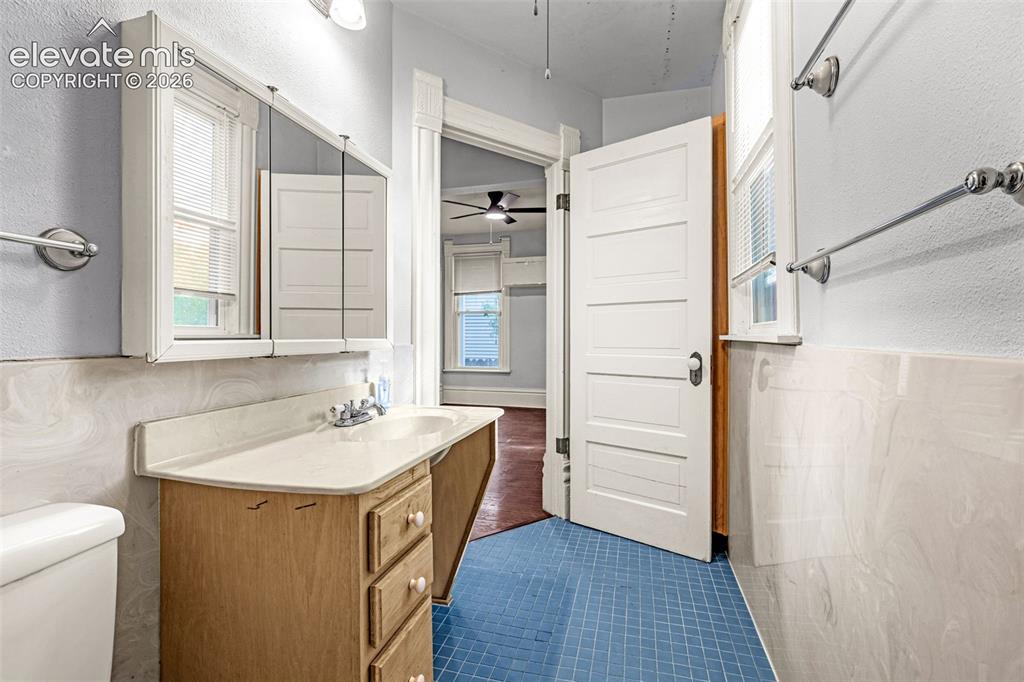 930 N El Paso Street Colorado Springs CO 80903