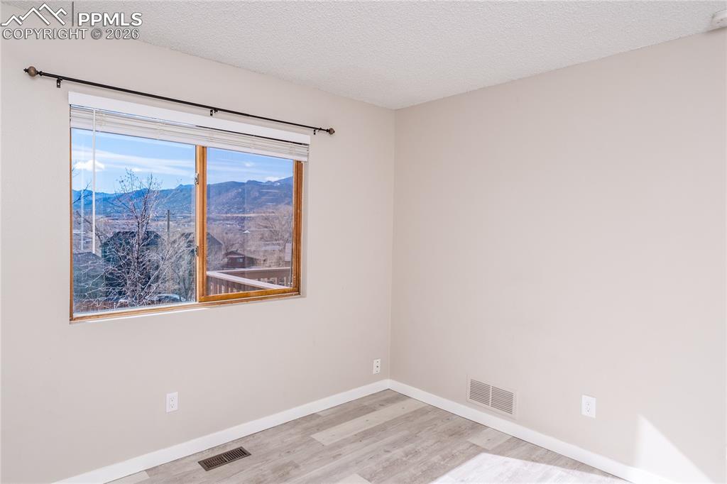 2516 Glen View Avenue Colorado Springs CO 80904