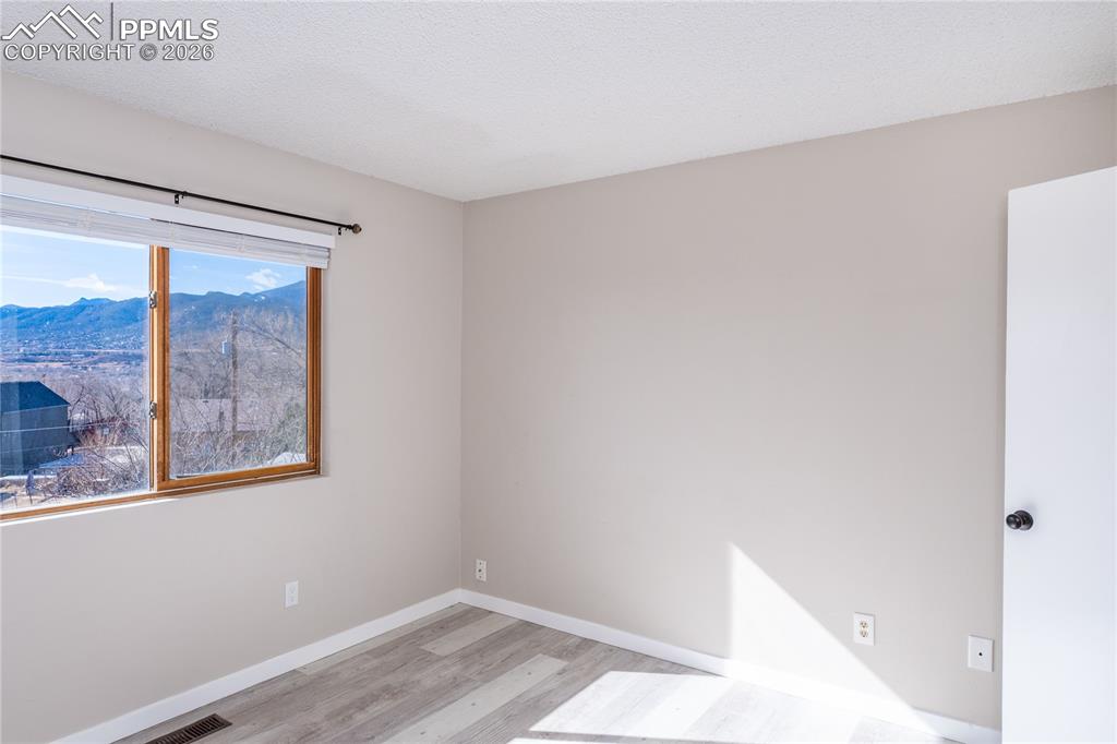 2516 Glen View Avenue Colorado Springs CO 80904