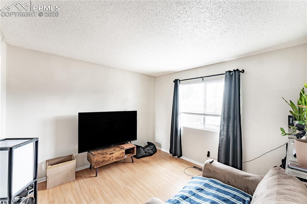 2516 Glen View Avenue Colorado Springs CO 80904