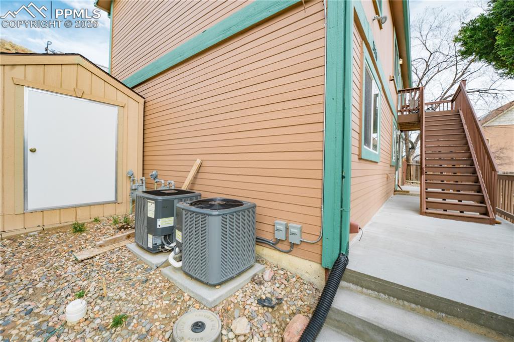 2516 Glen View Avenue Colorado Springs CO 80904