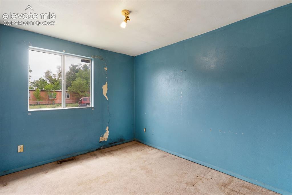 372-374 Greensboro Colorado Springs CO 80906