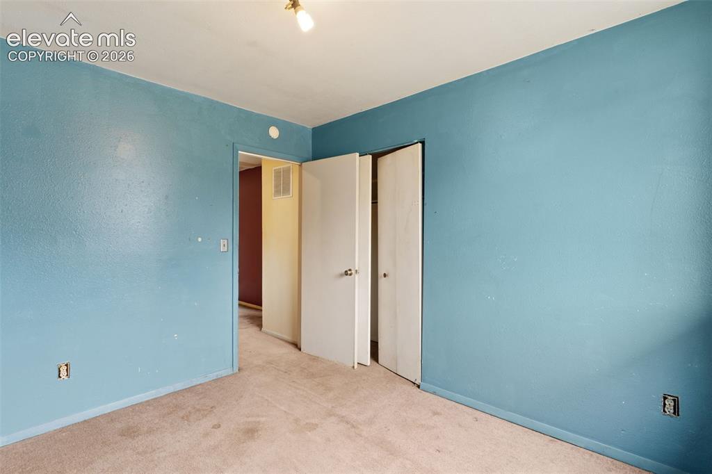 372-374 Greensboro Colorado Springs CO 80906