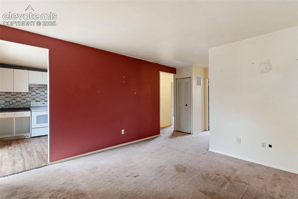 372-374 Greensboro Colorado Springs CO 80906