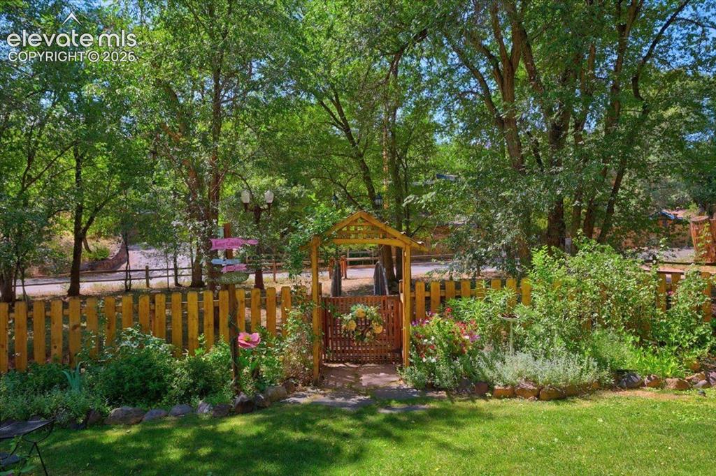 102 Holly Street Colorado Springs CO 80904