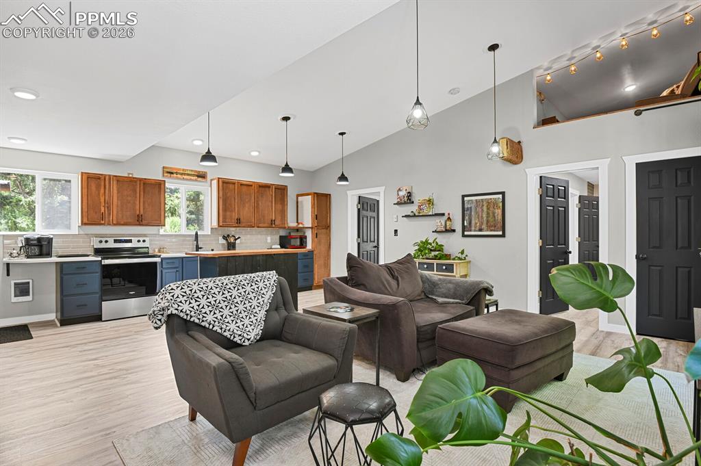 4540 Fountain Avenue Cascade CO 80809