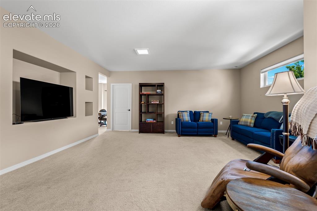 5288 Mountain Peak Point Colorado Springs CO 80917
