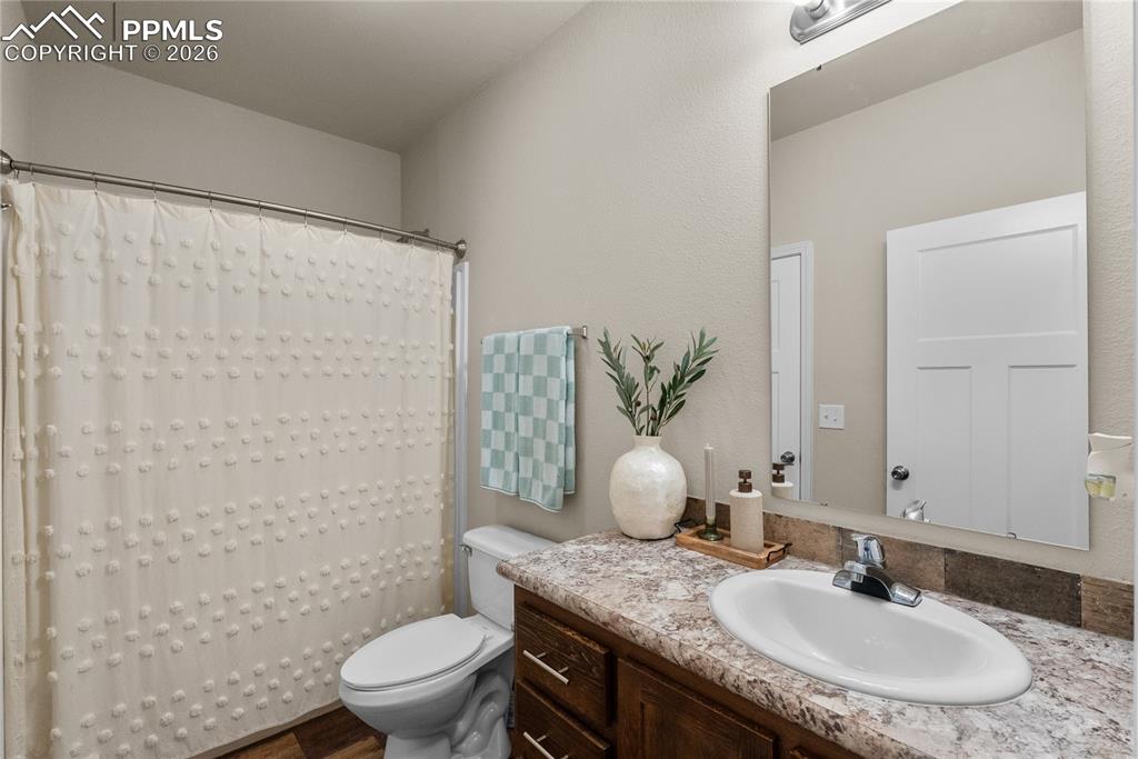 7647 Black Bear Point Colorado Springs CO 80922