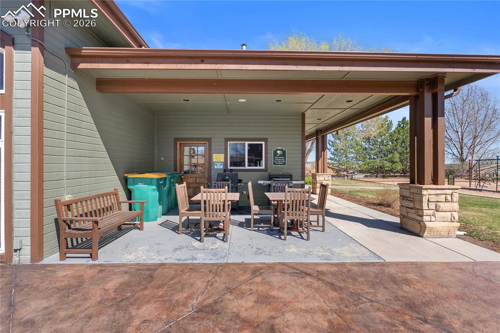 7647 Black Bear Point Colorado Springs CO 80922