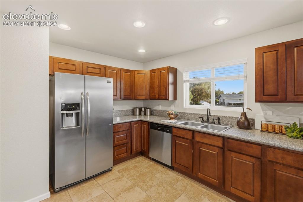 6635 Defoe Place Colorado Springs CO 80911