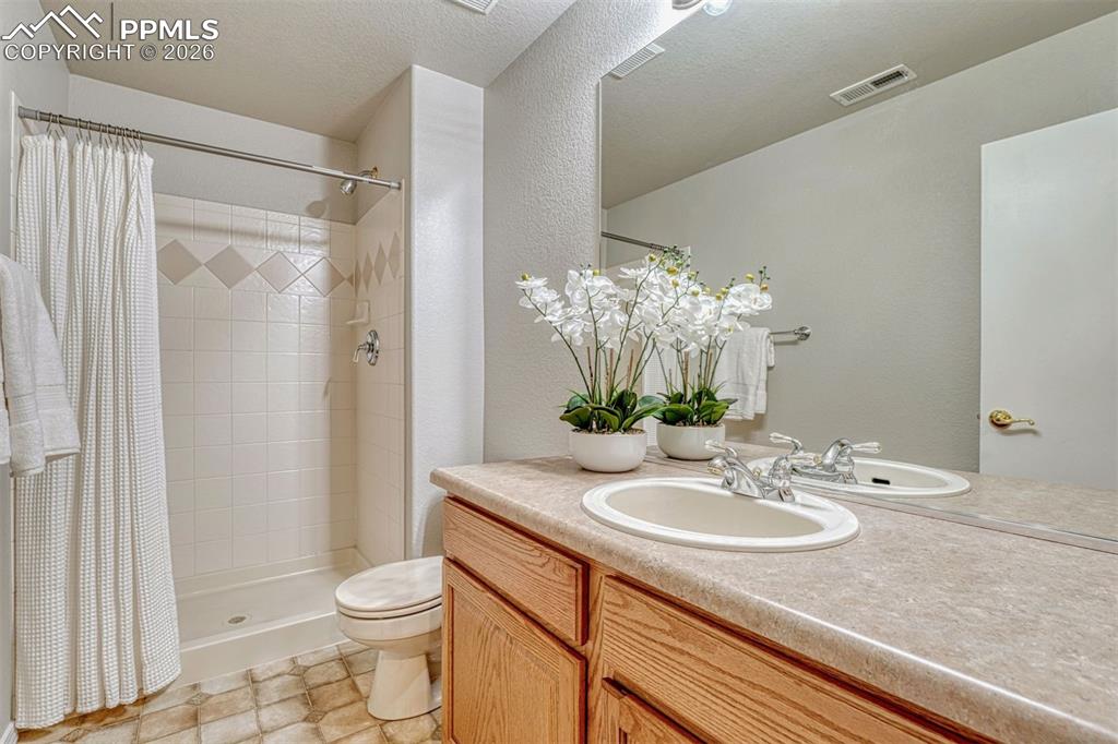 7340 Amberly Drive Colorado Springs CO 80923