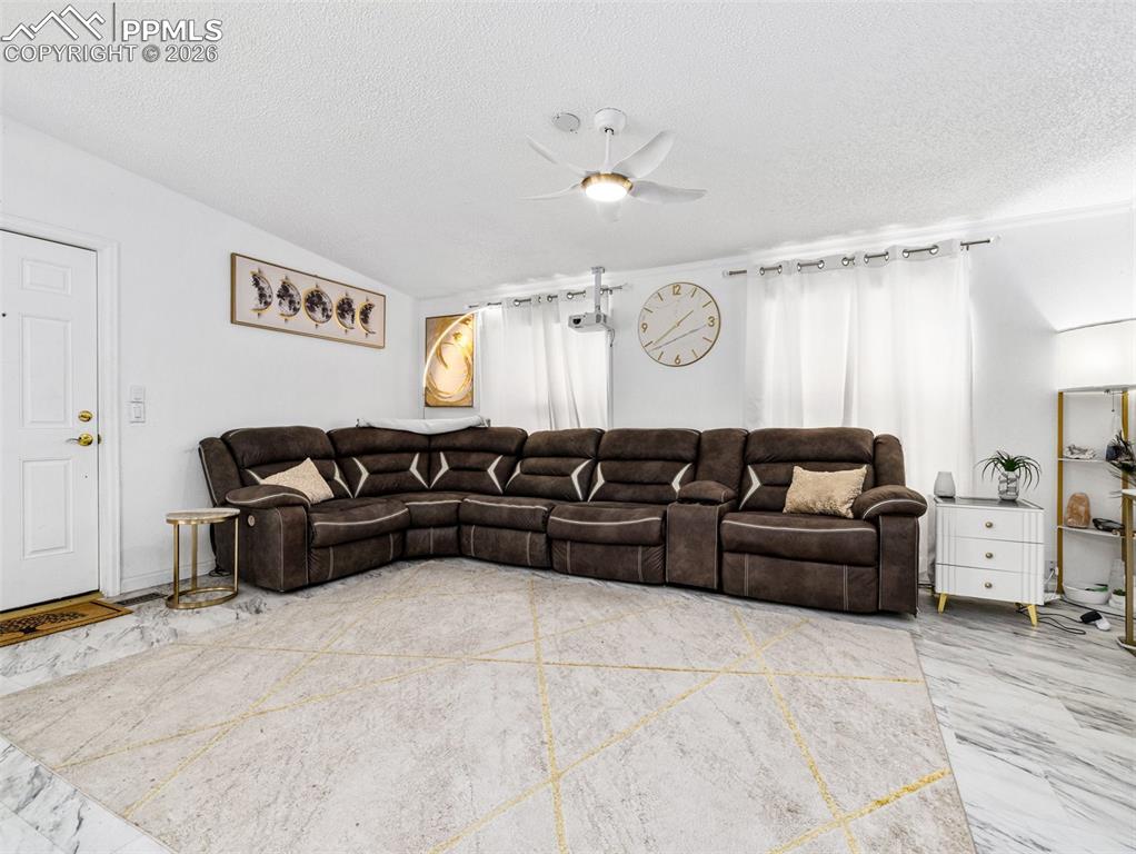 279 E Kipling Drive Pueblo West CO 81007
