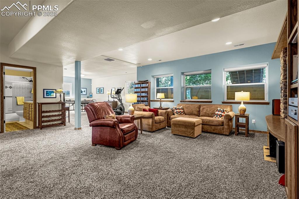 240 Mission Hill Way Colorado Springs CO 80921