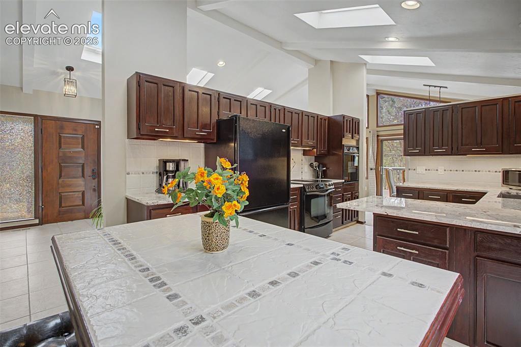 5905 Castlewood Lane Colorado Springs CO 80918