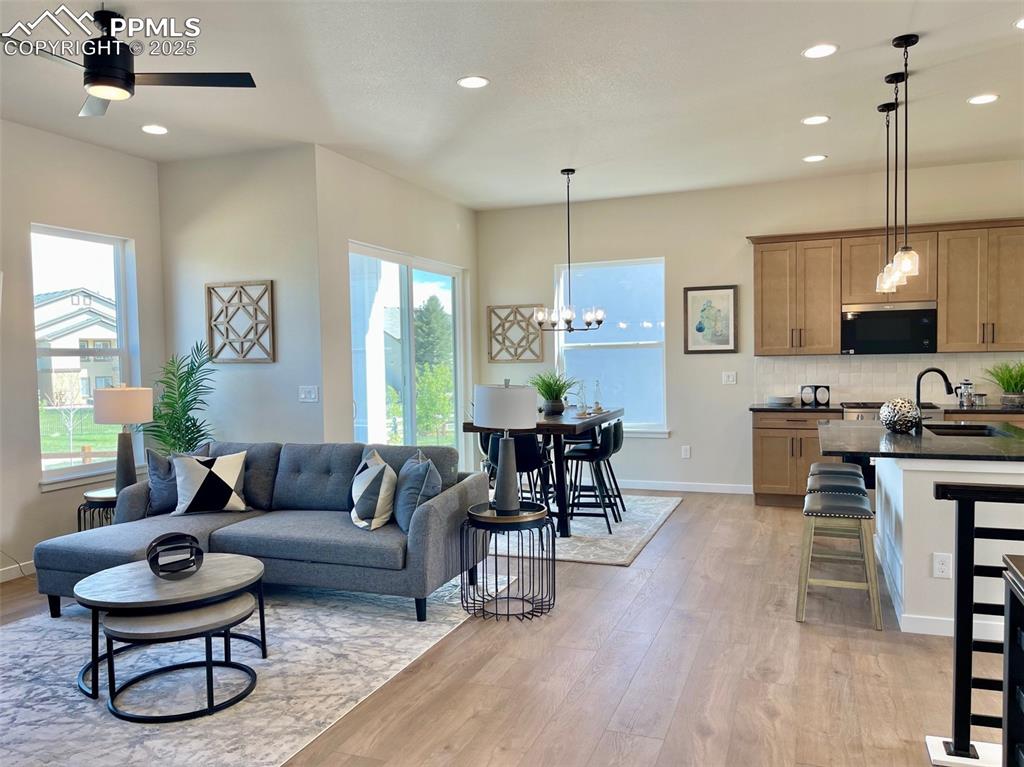 6611 Vistancia Avenue Colorado Springs CO 80922