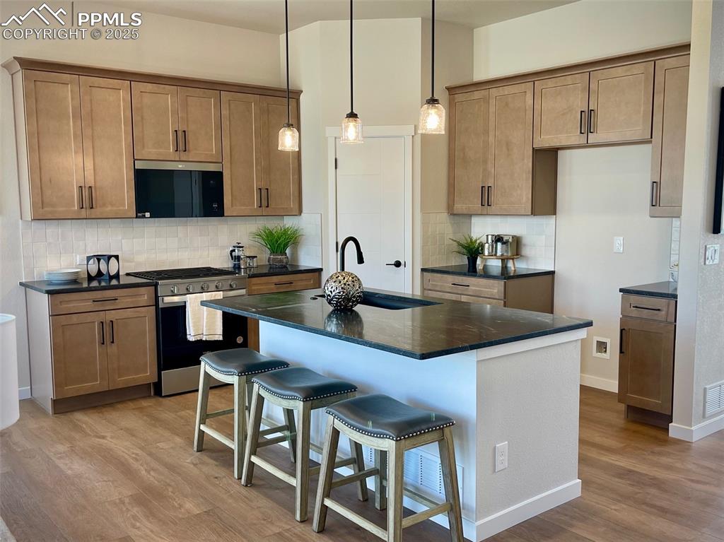 6611 Vistancia Avenue Colorado Springs CO 80922