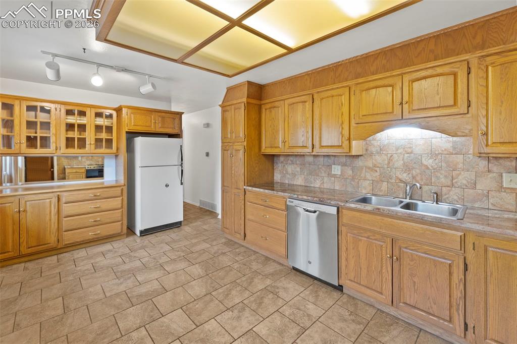 2121 Patrician Way Colorado Springs CO 80909