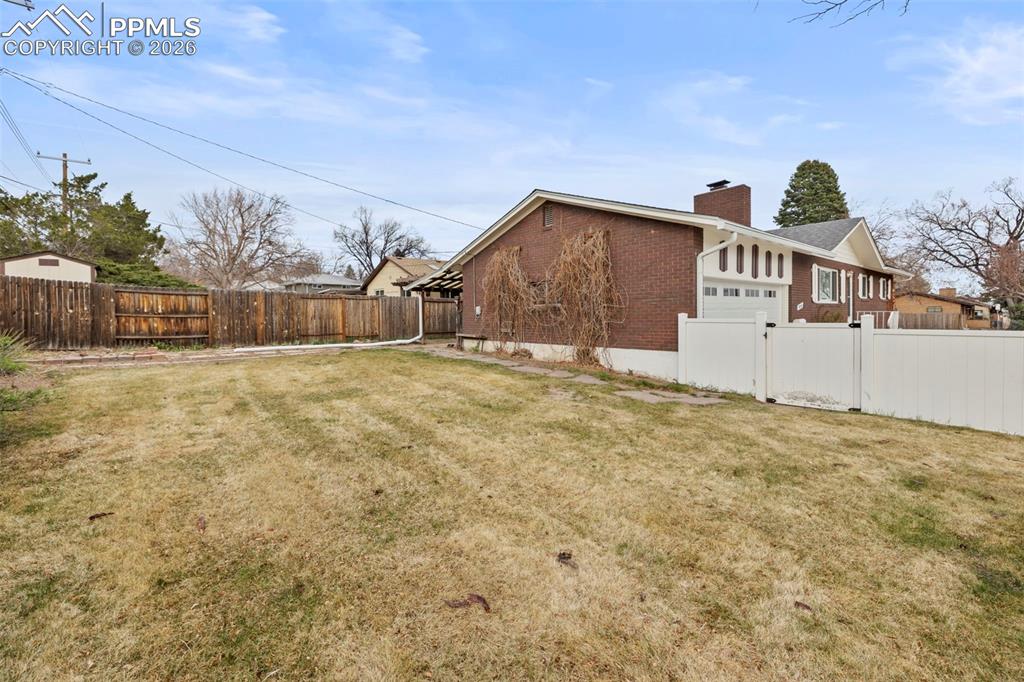 2121 Patrician Way Colorado Springs CO 80909